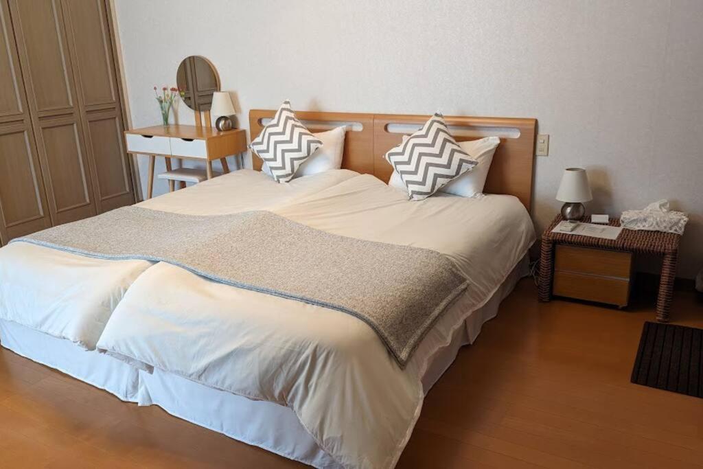 Roomy 4Br Home Sleeps 9／Shinosaka／Large Groups Екстериор снимка
