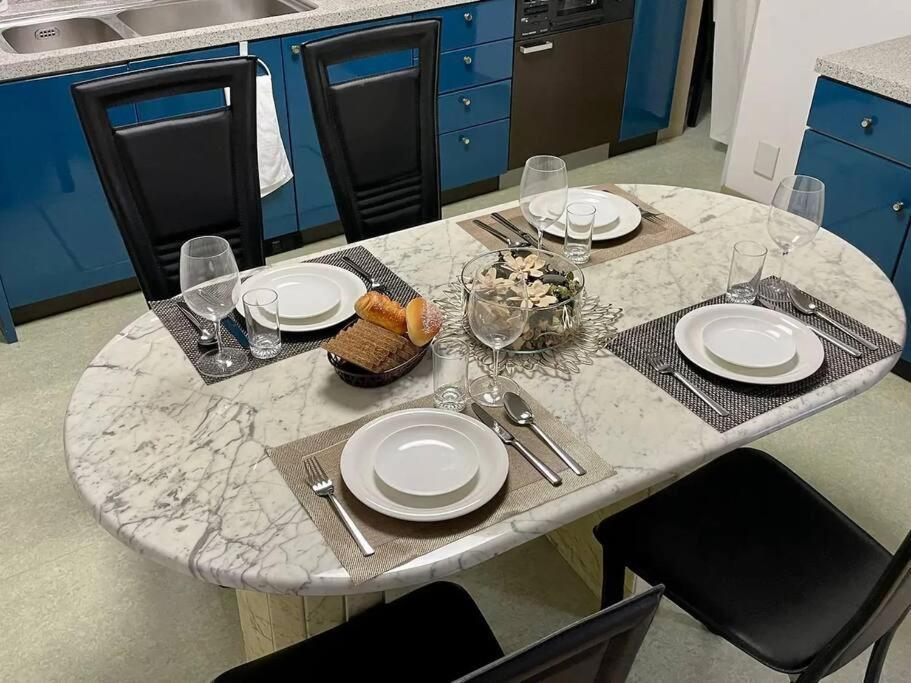 Roomy 4Br Home Sleeps 9／Shinosaka／Large Groups Екстериор снимка